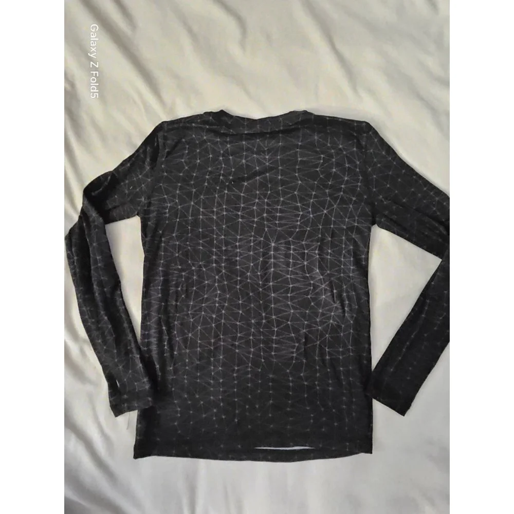 Boys Athletic Works Black Gray Geometric Long Sleeve Tee L